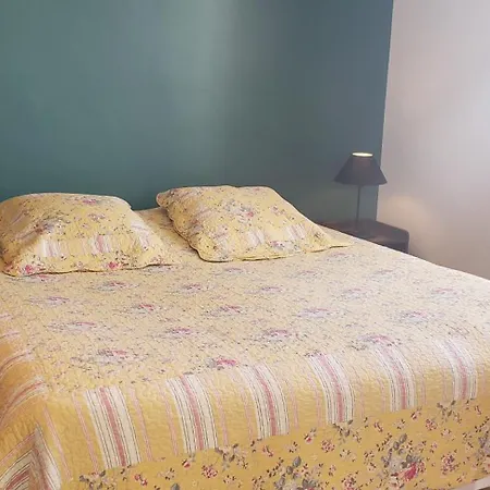 Les Lauriers Indépendante Avec Terrasse Privée Bed and breakfast Moustiers-Sainte-Marie